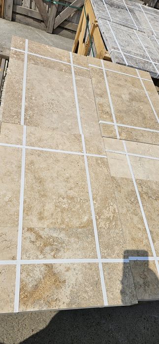 Placaje travertin