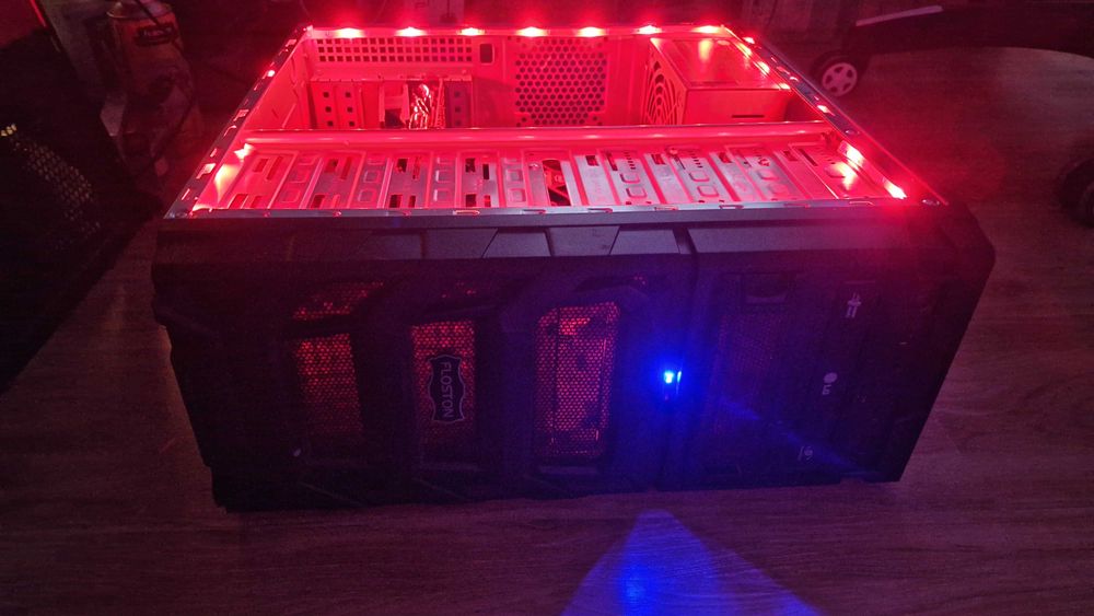 Vand PC Gaming i5 Quad/RED/16GB/SSD+1TB/GTX 560Ti/WiFi/W11 la 500lei