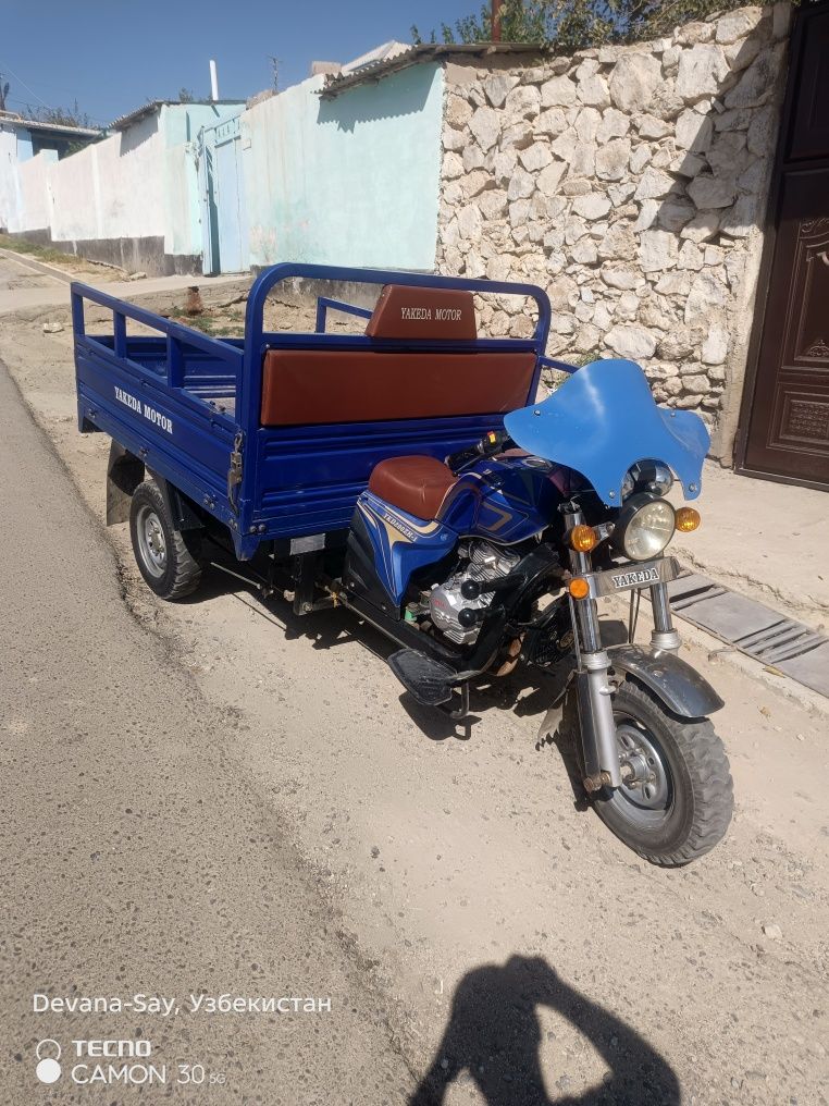 Yakeda motor sotiladi