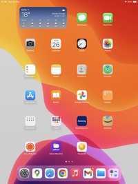 Таблет iPad Air 3 256GB grey  отлично състояние