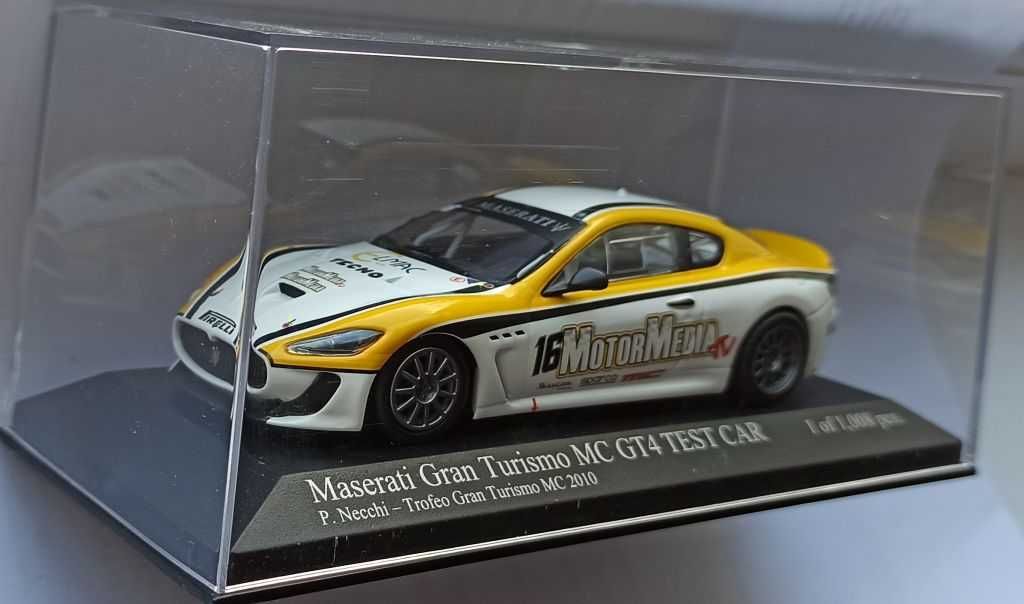 Macheta Maserati GranTurismo MC GT4 2010 #16 P.Necchi- Minichamps 1/43