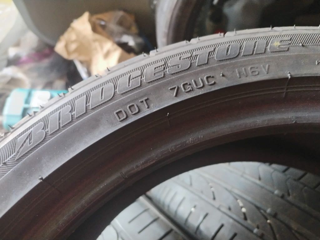 Anvelope 215/40/17 falken