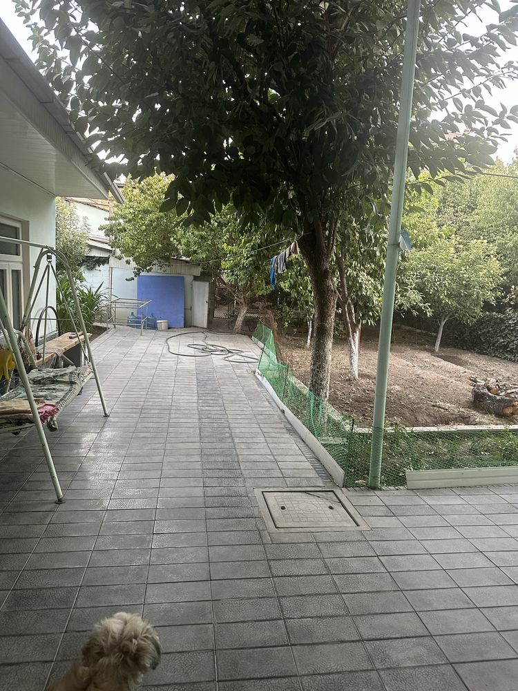 Продам дом 5 соток в центре города