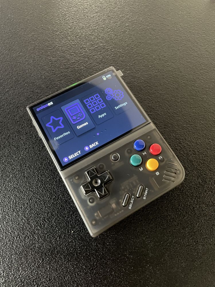 Ретро конзола Miyoo Mini Plus