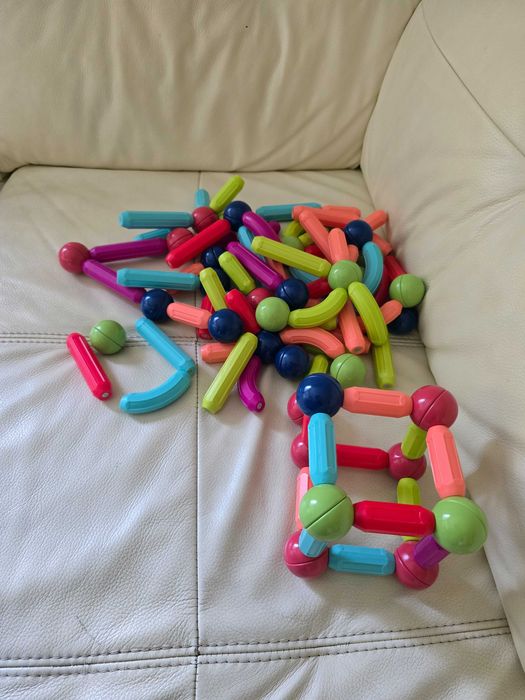 Образователна магнитна игра