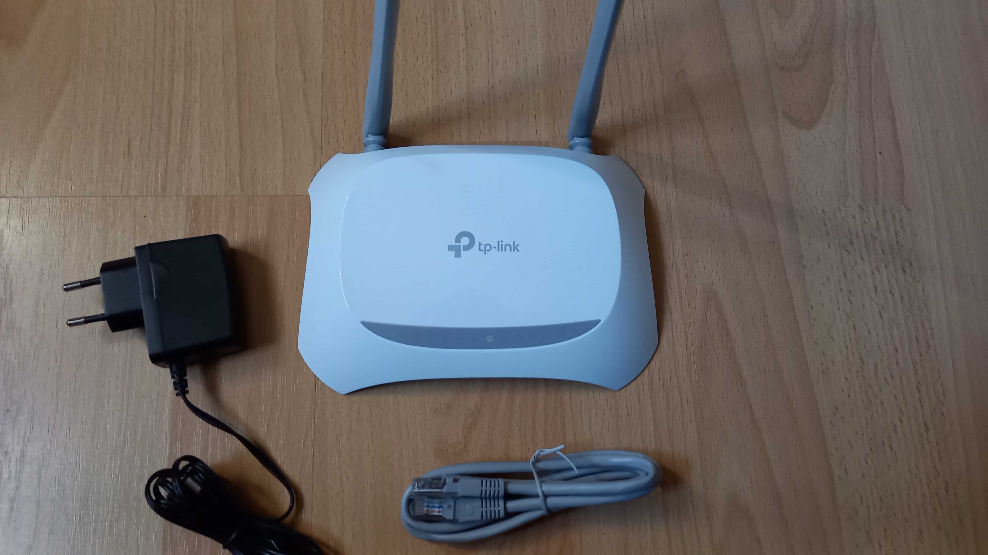 Router Wireless N 300 Mbps TP Link TL-WR840N