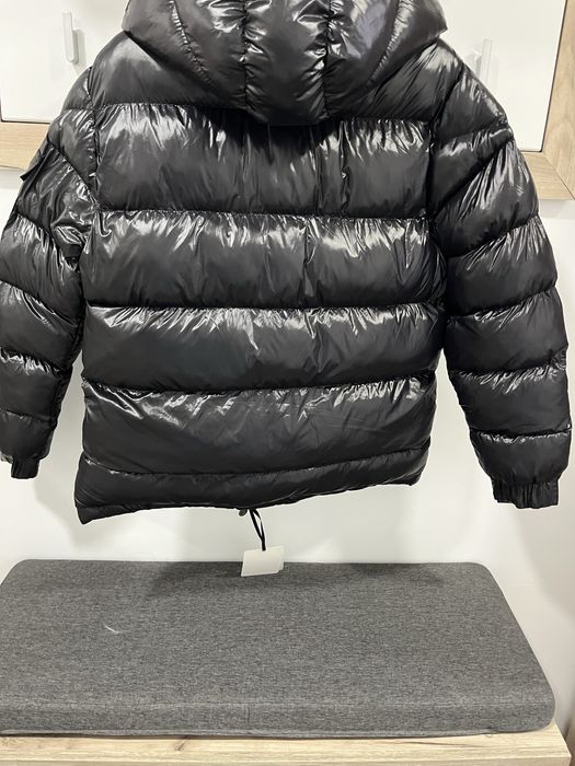 Черно мат яке Moncler