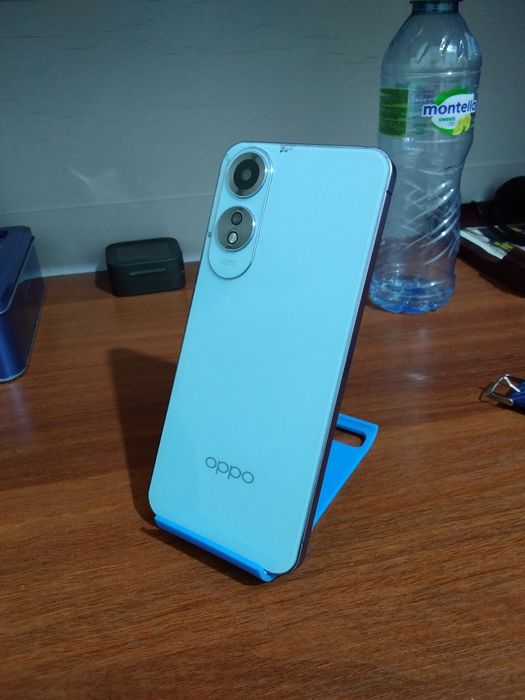 Oppo A60  650 ming