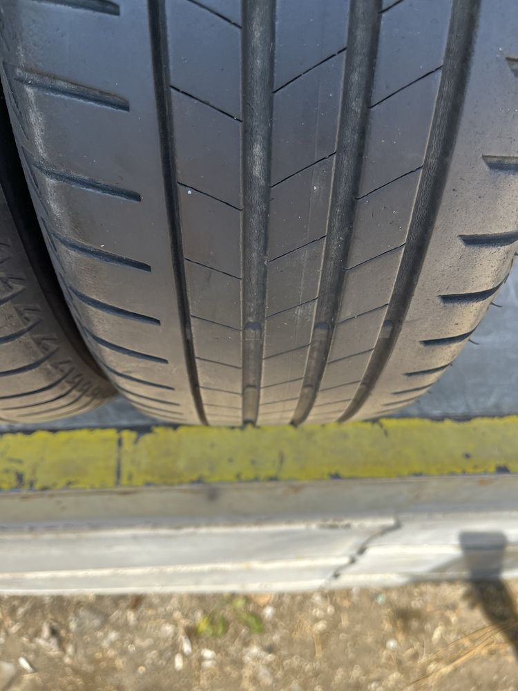 2 бр. летни гуми 195/55/16 Bridgestone DOT 0217 5 mm