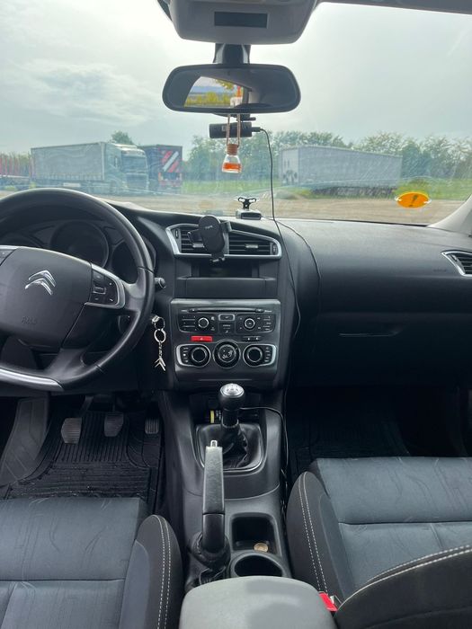 Vând  Citroen   c4