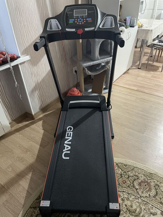 Продам беговую дорожку