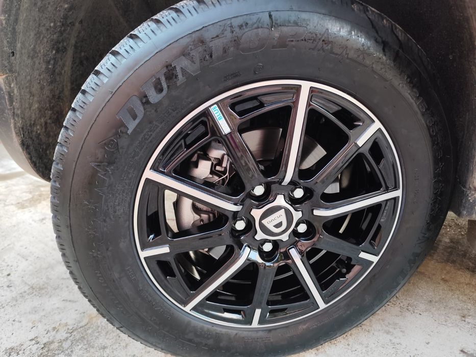 Jante/roti Duster r16 originale +anvelope iarna 215 65 r16 Dunlop noi