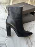 Botine cu toc “Yuppy”