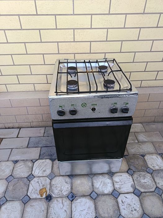 Gaz plita xolati yaxshi ishlidi 400 min so'm