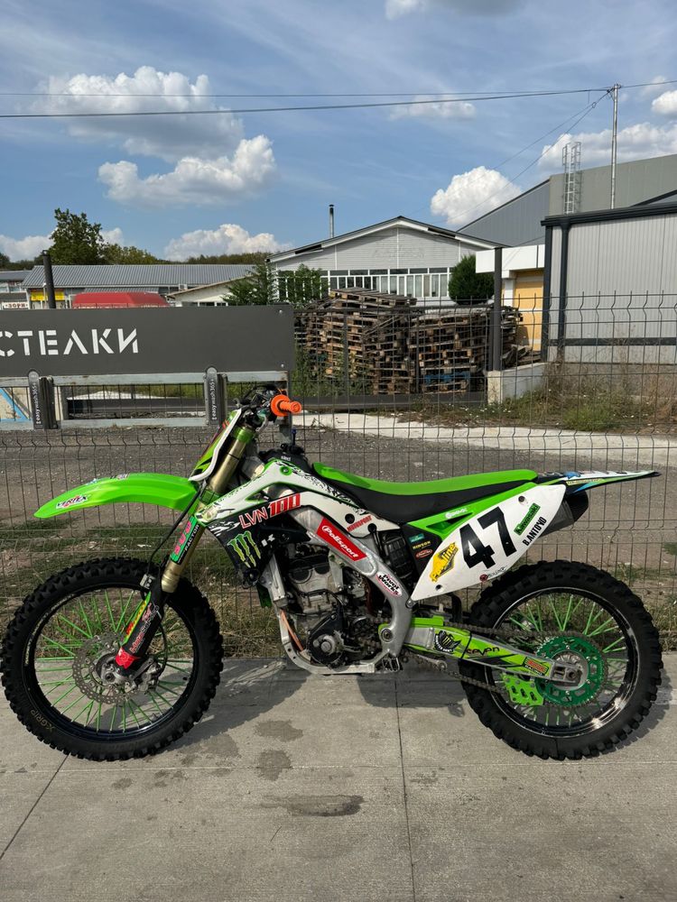 Продавам Kawasaki kx250f