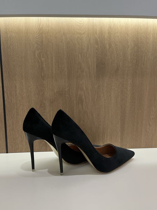 Продаю Бу Женский туфли