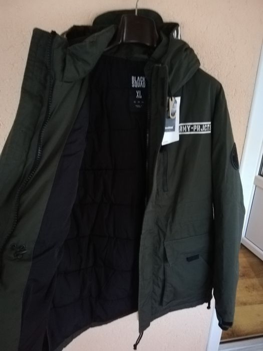 Geaca nouă Black Squad Xl groasă