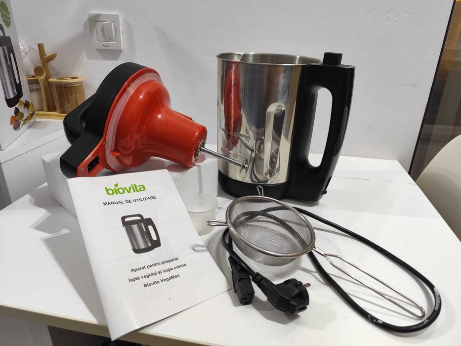 Vand aparat lapte vegetal & supa crema Biovita VegaMax.