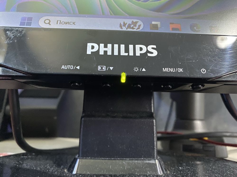 Монитор Philips 192