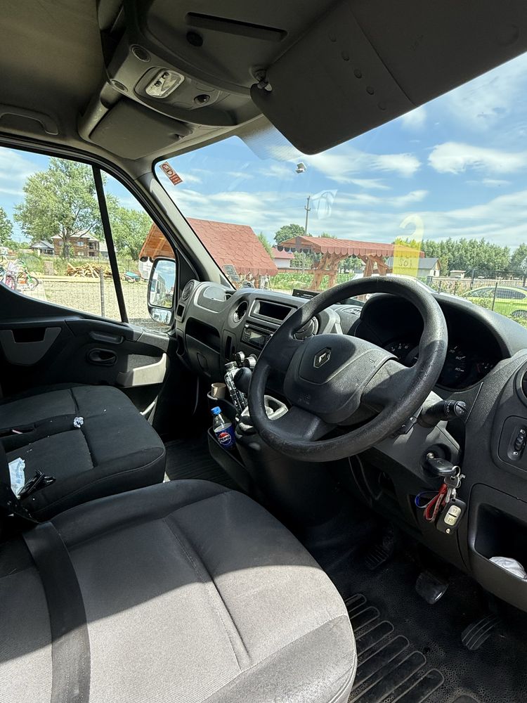 2019 Renault Master