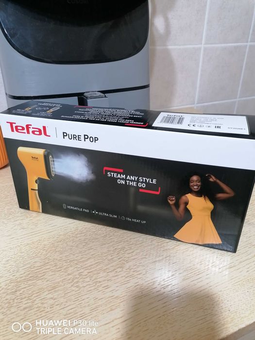 Aparat de calcat vertical cu abur Tefal