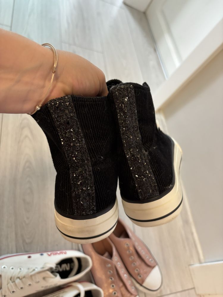 Обувки Guess, Zara, Mohito, Bata