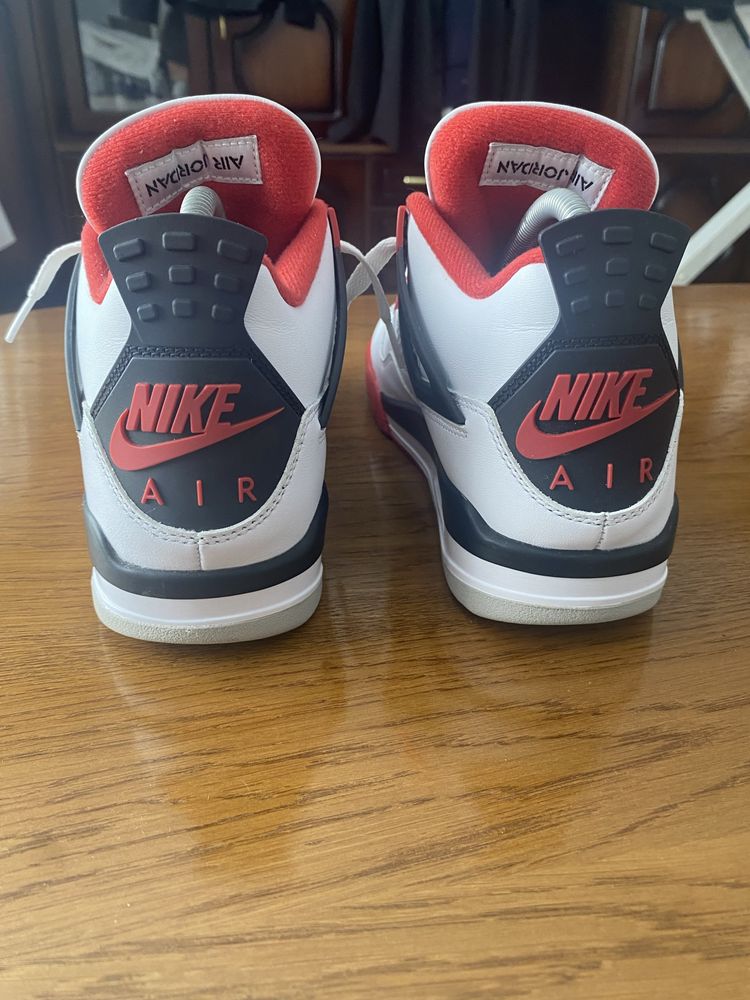 Nike Air Jordan 4 OG Fire Red NOI