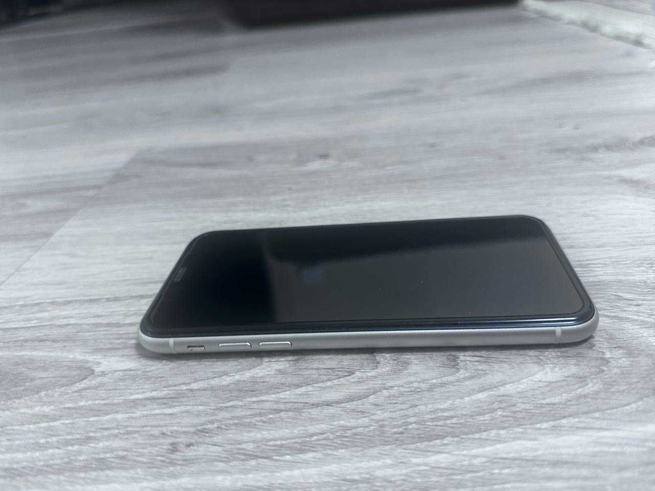 iphone 11 в идеальном состоянии