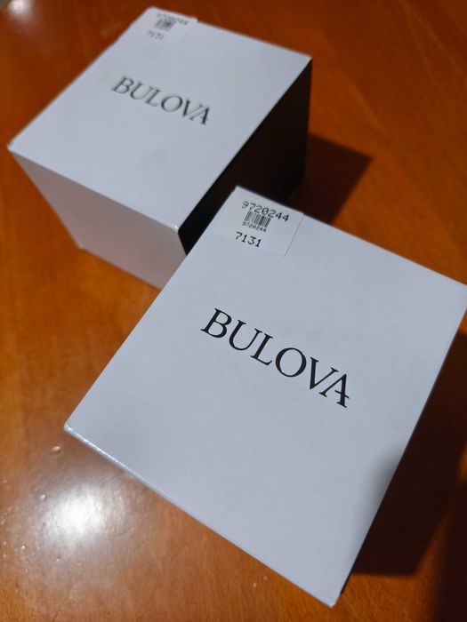 Нов автоматичен часовник Bulova -2бр
