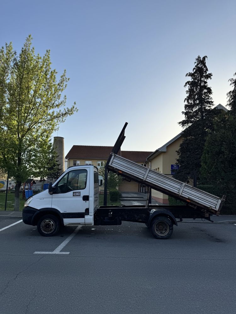 Iveco Daily Basculabil pe 3 parti 35c12 , (35c15 35c18 55c15)