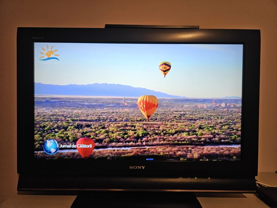 TV Sony color KDL-32L4000