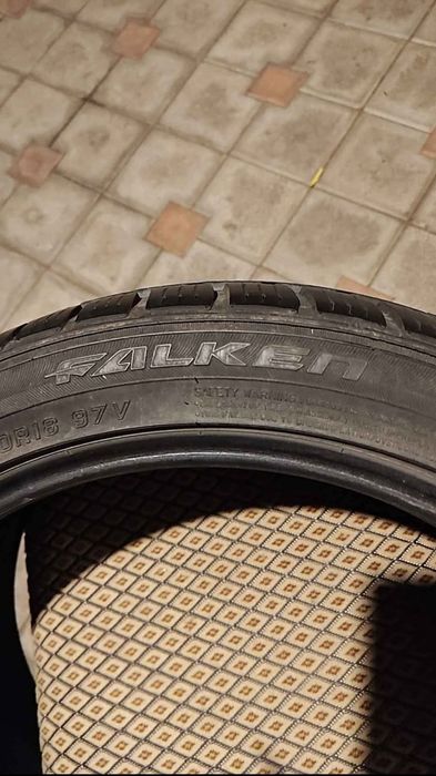 Cauciuc Falken eurowinter 245/40/18 97v