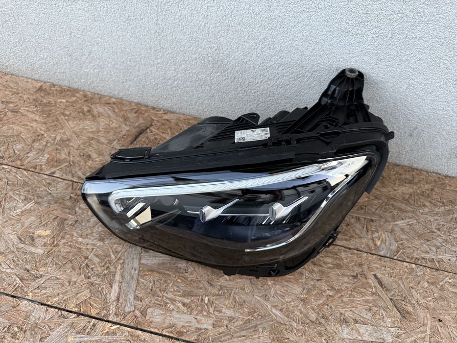 Far stanga Mercedes E Class W213 LED Hight Performance Original Europa