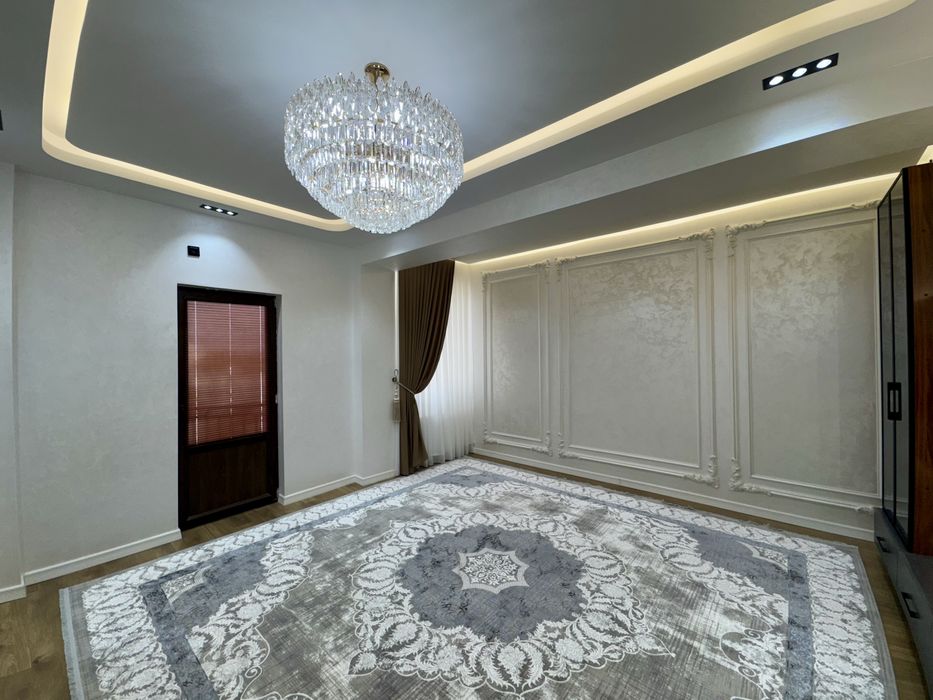 3х комнатная квартира, на 6 этаже. Согдиана