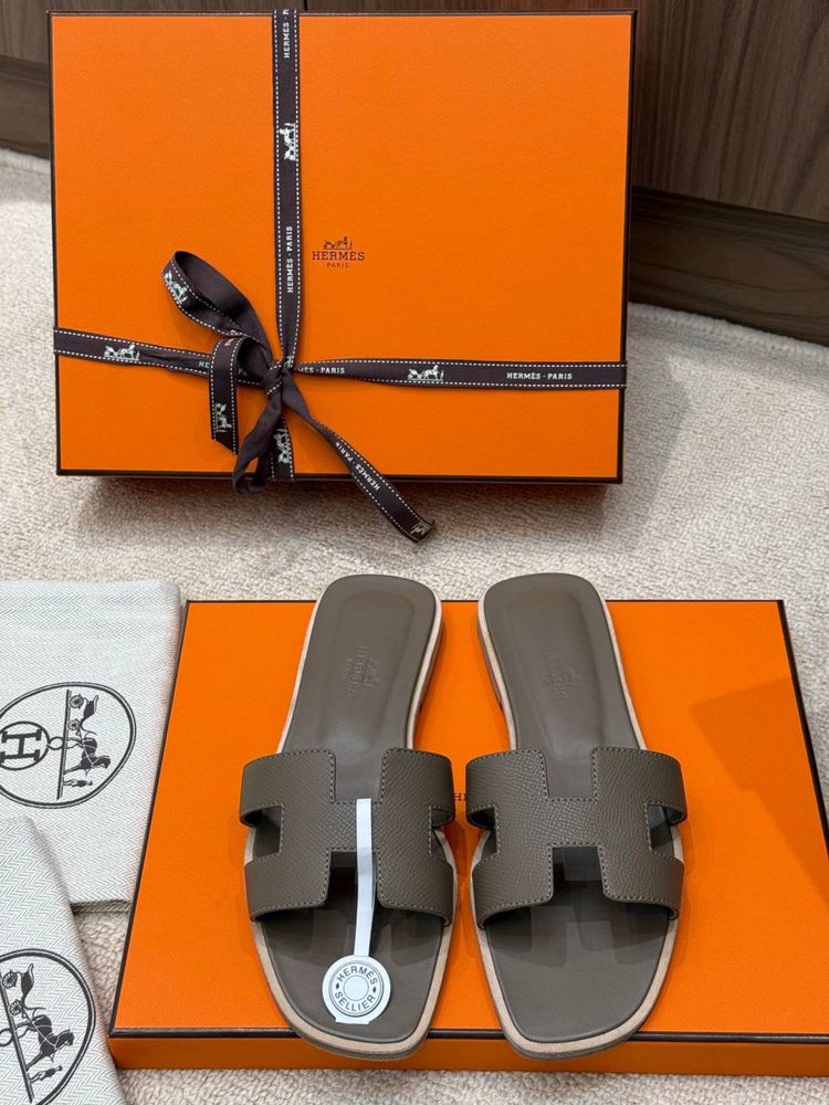 Papuci Hermes Oran
