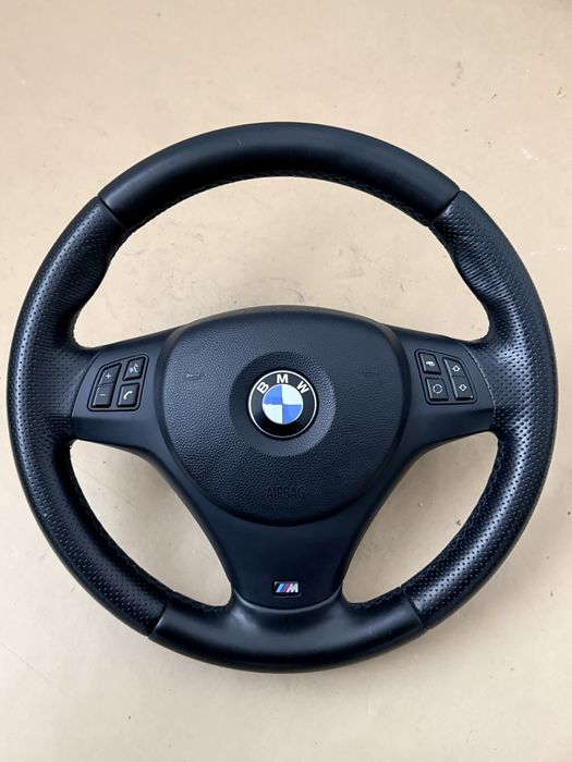 Бмв М волан bmw e84 e87 e90 e91 e92 e93