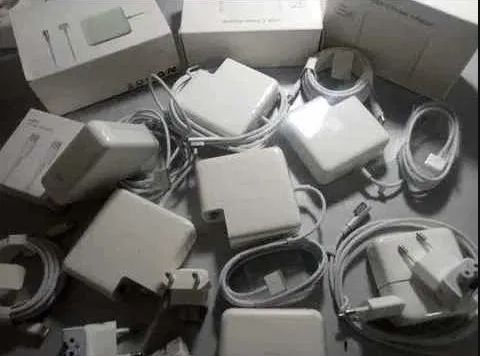 на ноутбук макбук 60w - зарядка, блок питания