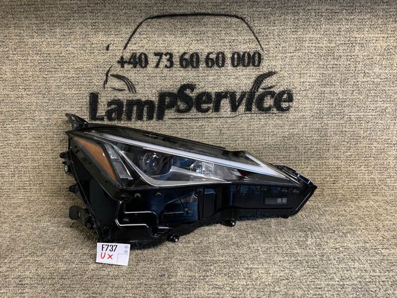 Lexus UX facelift full led Far dreapta F737