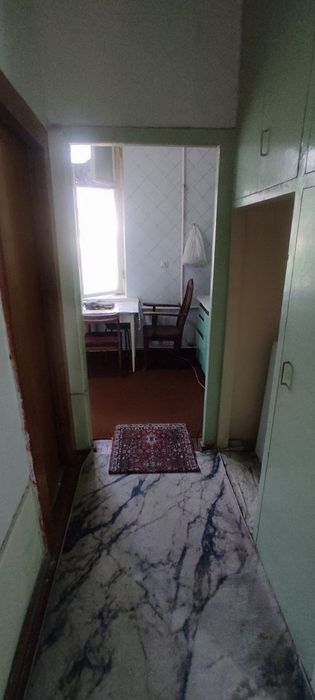 Chilonzor 1 kv uy sotiladi