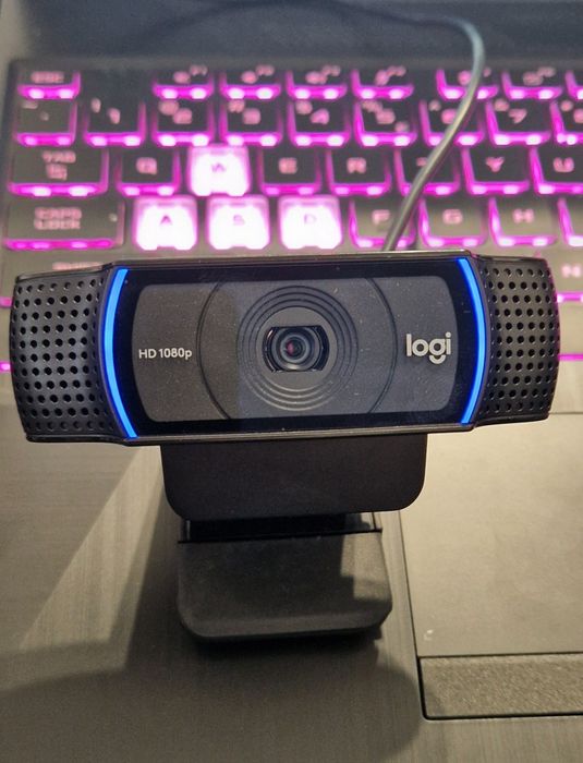 Vând Webcam Logitech HD Pro  C920