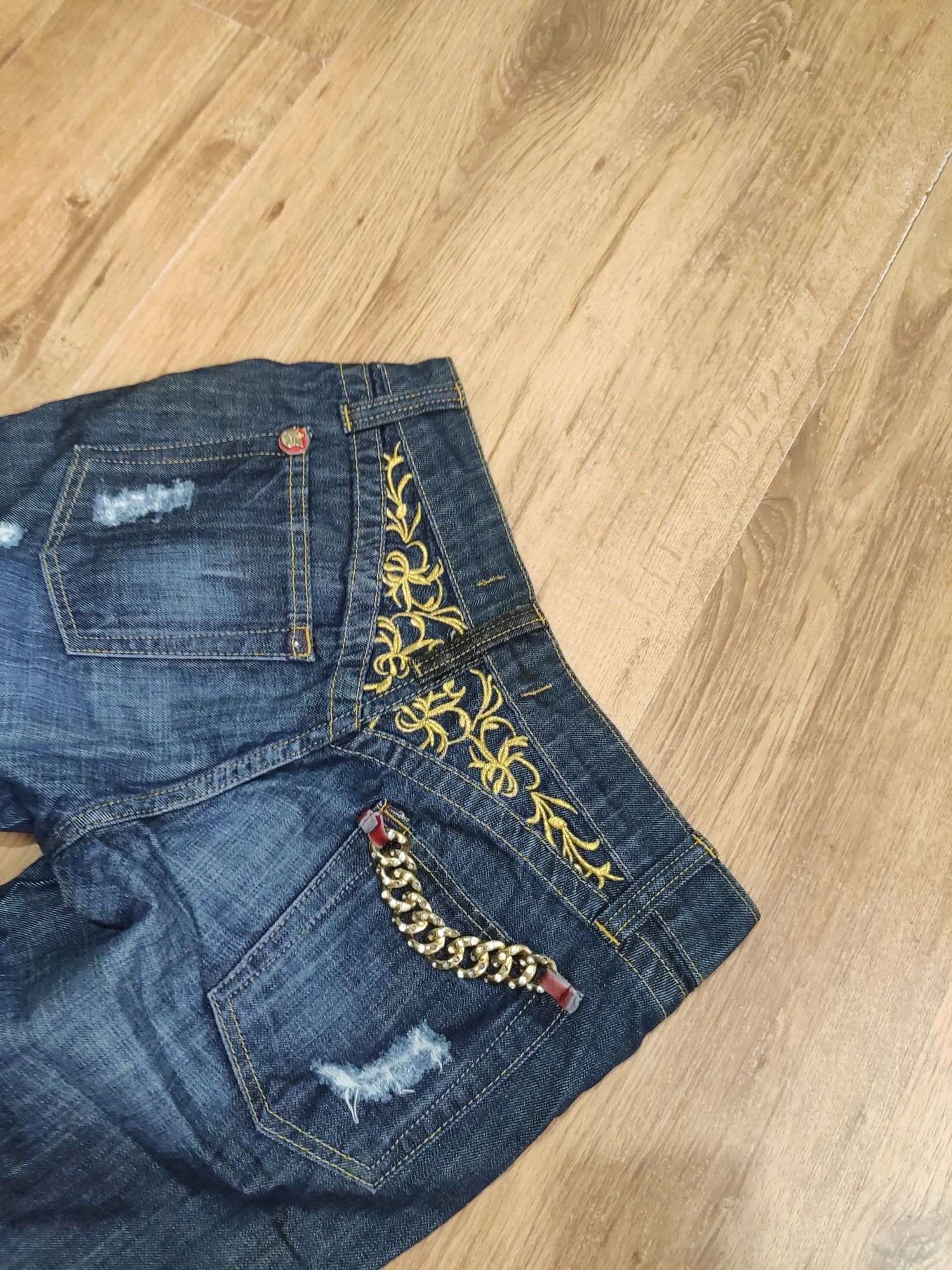 Blugi scurți de damă Royal Jeans mărimea 40 M