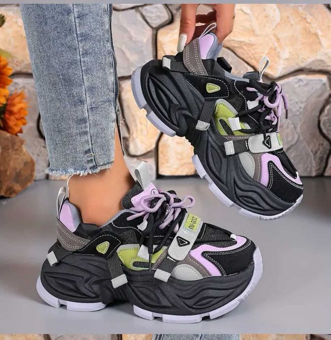 Модни дамски маратонки