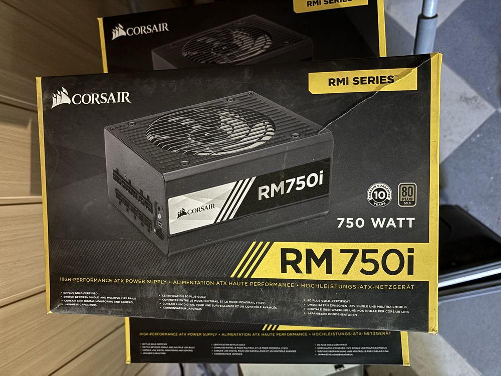 Блок питания Corsair 750 I б/у
