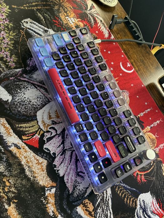 Tastatura Qwertykey Terminal bluetooth wireless Hotswap RGB Mecanica