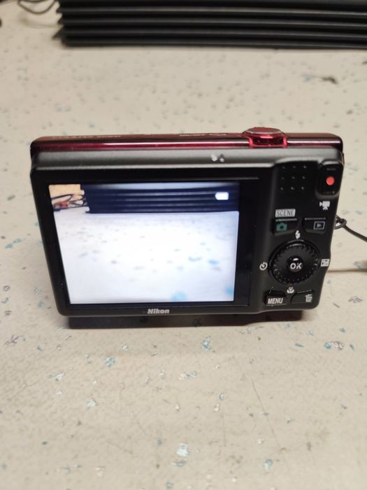 Aparat foto compact Nikon coolpix s6200 nu Canon Panasonic Samsung