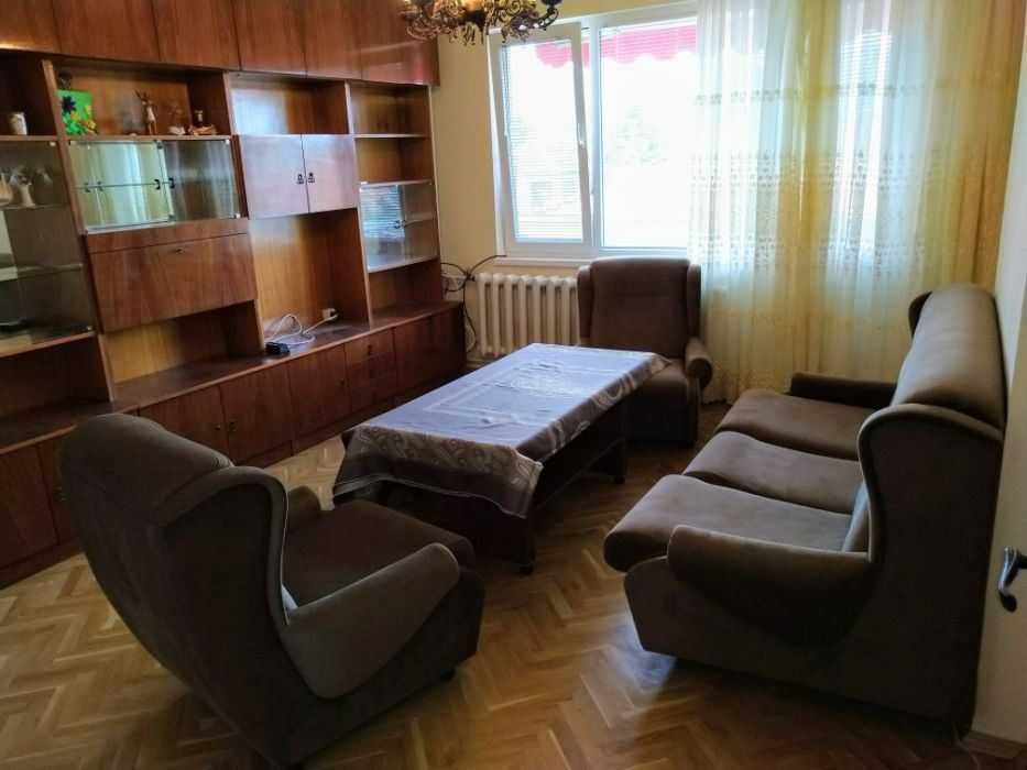 Продава се Тристаен апартамент в София, Малинова долина - 80 кв.м за 2000 €/кв.м - Снимка #1