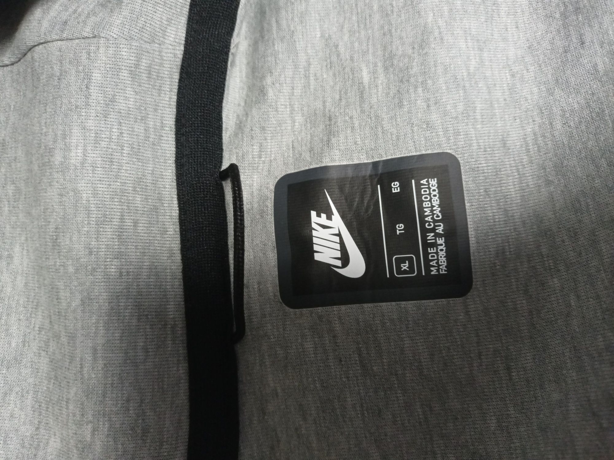 Nike Tech Flecee