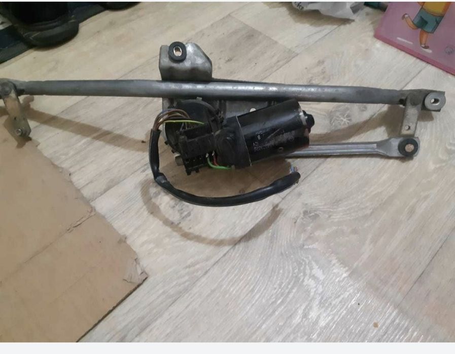 Yyмеханизм и моторчик стеклоочистителя ПАССАТ Б5 Б5 uhh