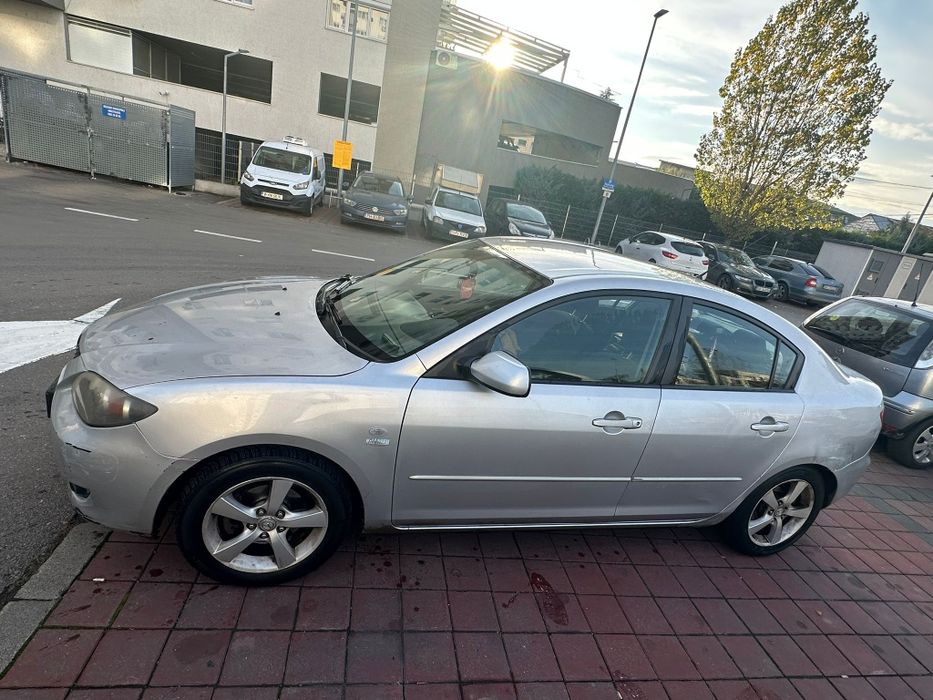 Mazda 3, 2006, motor 1.6 + GPL, AC funcțional, geamuri electrice – pre