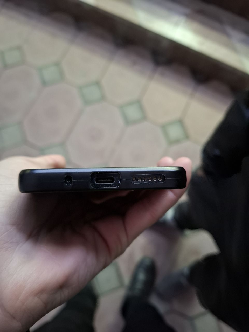 Redmi 12 8/256 xolati ideal